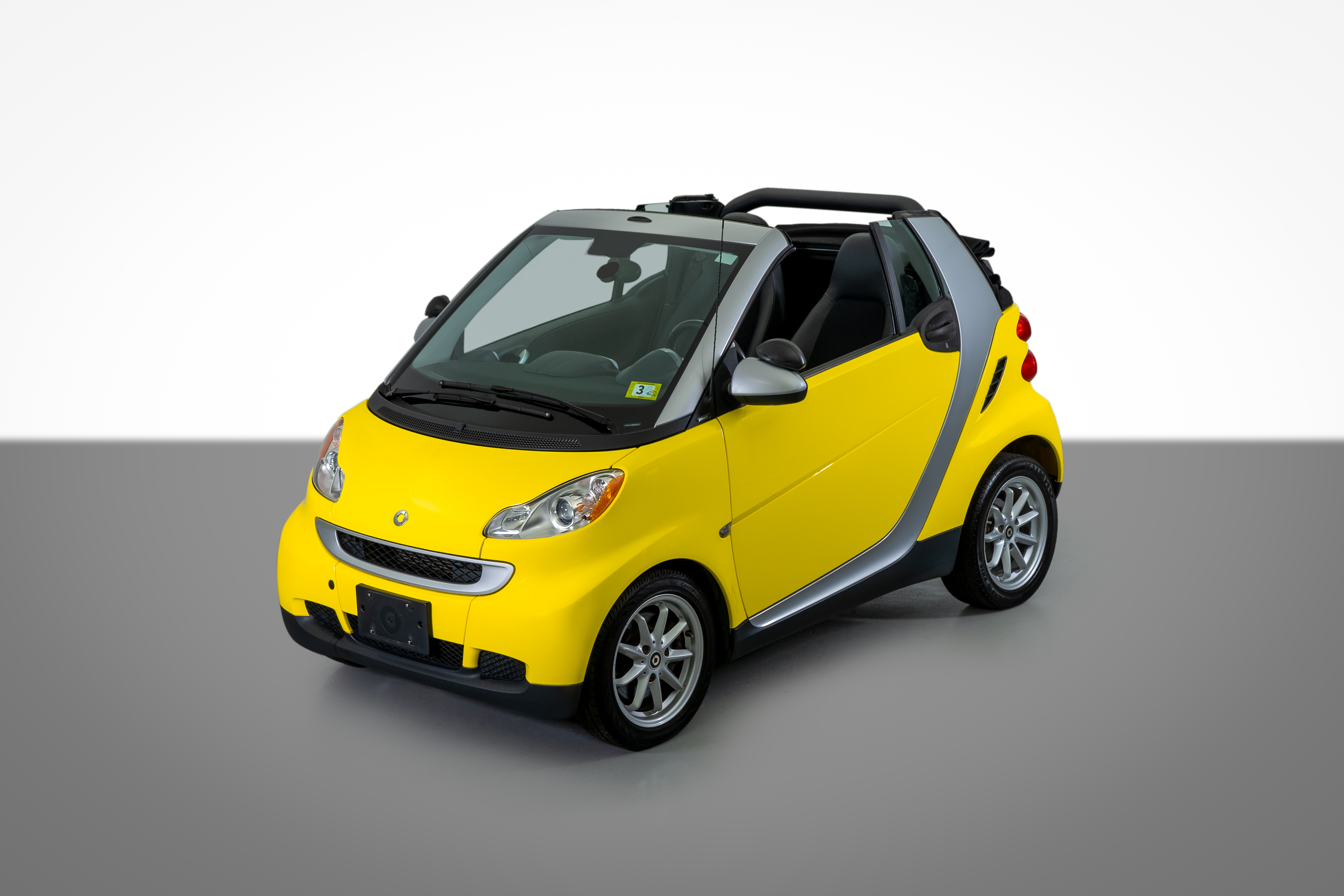 2008 Yellow Smart Fortwo